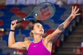 爱游戏网页版-莎拉波娃焦点对战，阿扎伦卡与50激战美国队分钟，最后时刻胜出胜负难料！